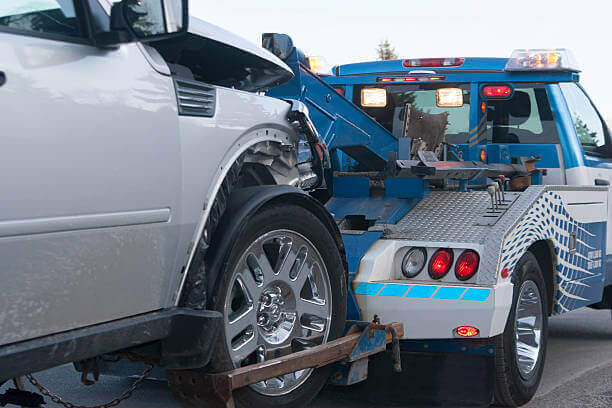 Wheel lift towing in Gulfport Mississippi